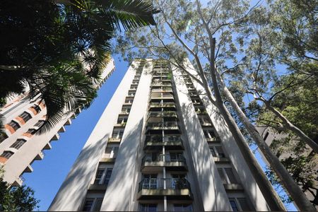 Apartamento à venda com 68m², 2 quartos e 1 vagaFachada