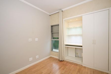 Apartamento à venda com 68m², 2 quartos e 1 vagaQuarto