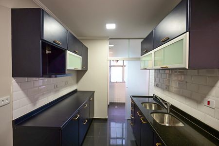 Apartamento à venda com 68m², 2 quartos e 1 vagaCozinha