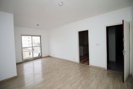 Sala de apartamento para alugar com 2 quartos, 100m² em Irajá, Rio de Janeiro