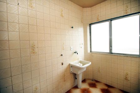 Apartamento para alugar com 100m², 2 quartos e 1 vagaÁrea de Serviço