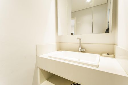 Apartamento à venda com 140m², 2 quartos e 2 vagasBanheiro Social