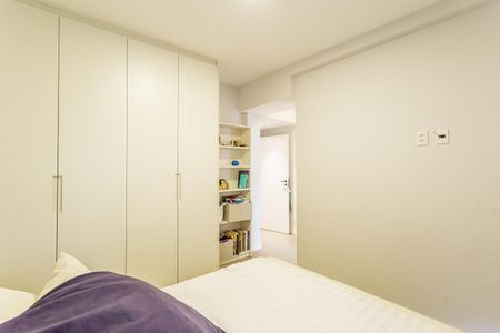Apartamento à venda com 140m², 2 quartos e 2 vagasQuarto Suíte