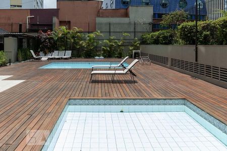 Apartamento à venda com 140m², 2 quartos e 2 vagasÁrea comum - Piscina