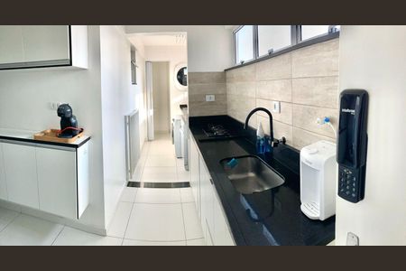 Apartamento à venda com 69m², 3 quartos e sem vaga Apartamento à venda com 69m², 3 quartos e sem vagaCozinha