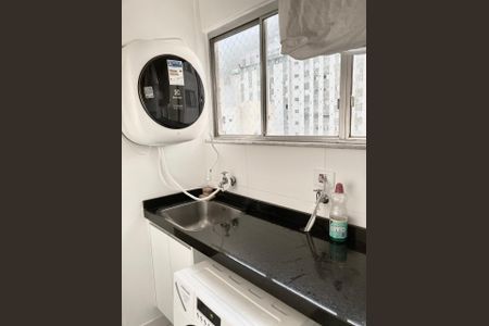 Apartamento à venda com 69m², 3 quartos e sem vaga Apartamento à venda com 69m², 3 quartos e sem vagaÁrea de serviço