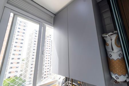 Apartamento à venda com 68m², 2 quartos e 2 vagasÁrea de serviço