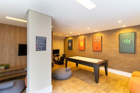 Apartamento à venda com 68m², 2 quartos e 2 vagasÁrea comum - Sala de jogos