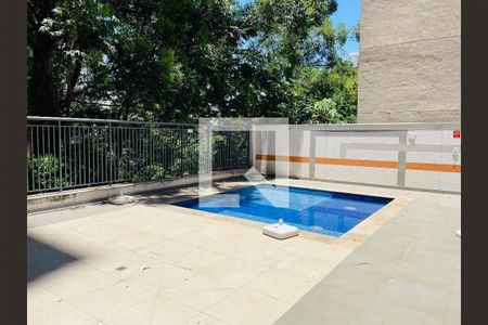 Apartamento à venda com 75m², 3 quartos e 2 vagasÁrea comum - Piscina