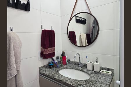 Apartamento à venda com 75m², 3 quartos e 2 vagasBanheiro da Suíte