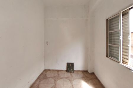 Casa à venda com 200m², 3 quartos e 2 vagas Casa à venda com 200m², 3 quartos e 2 vagasCasa 2 - Quarto