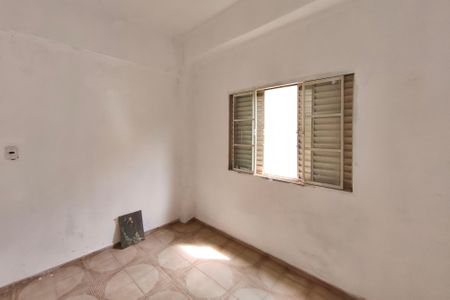 Casa à venda com 200m², 3 quartos e 2 vagas Casa à venda com 200m², 3 quartos e 2 vagasCasa 2 - Quarto