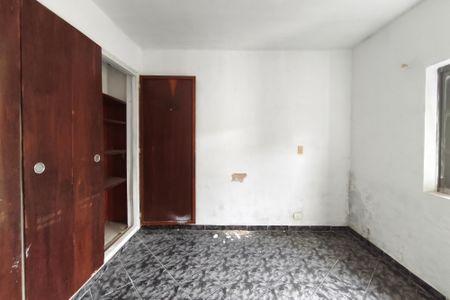 Casa à venda com 200m², 3 quartos e 2 vagas Casa à venda com 200m², 3 quartos e 2 vagasQuarto 2