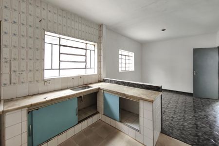 Casa à venda com 200m², 3 quartos e 2 vagas Casa à venda com 200m², 3 quartos e 2 vagasCozinha