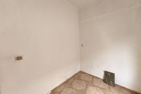 Casa à venda com 200m², 3 quartos e 2 vagas Casa à venda com 200m², 3 quartos e 2 vagasCasa 2 - Quarto