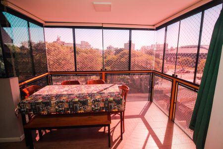 Apartamento à venda com 94m², 3 quartos e 1 vaga Apartamento à venda com 94m², 3 quartos e 1 vagaVista da Sala