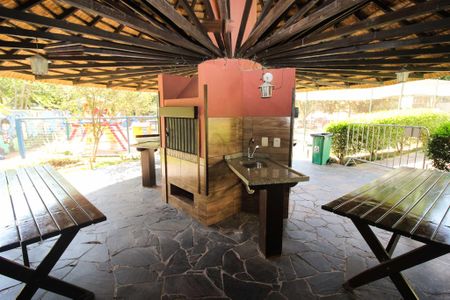 Apartamento à venda com 94m², 3 quartos e 1 vaga Apartamento à venda com 94m², 3 quartos e 1 vagaÁrea comum - Churrasqueira