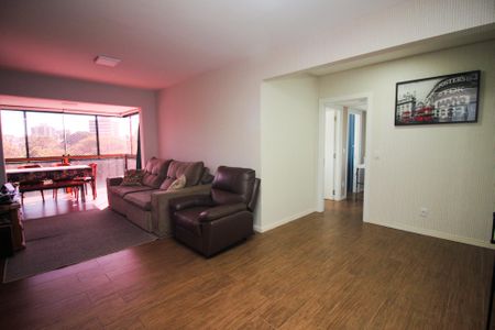 Sala de apartamento à venda com 3 quartos, 94m² em Menino Deus, Porto Alegre