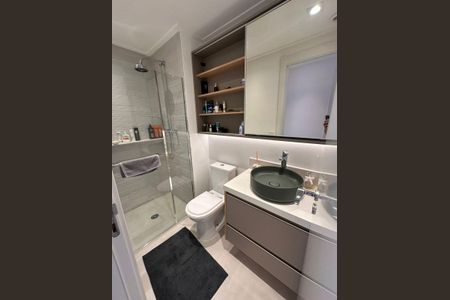 Apartamento à venda com 69m², 2 quartos e 2 vagasBanheiro