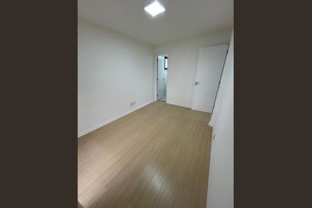 Quarto de apartamento para alugar com 3 quartos, 69m² em Barra Olímpica, Rio de Janeiro