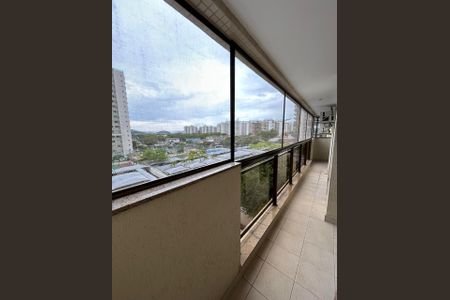 Apartamento para alugar com 69m², 3 quartos e 1 vagaVaranda