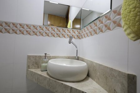 Apartamento à venda com 104m², 2 quartos e 2 vagas Apartamento à venda com 104m², 2 quartos e 2 vagasBanheiro Cobertura