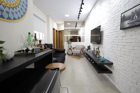 Apartamento à venda com 104m², 2 quartos e 2 vagas Apartamento à venda com 104m², 2 quartos e 2 vagasSala