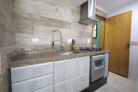 Apartamento à venda com 104m², 2 quartos e 2 vagas Apartamento à venda com 104m², 2 quartos e 2 vagasCozinha Cobertura