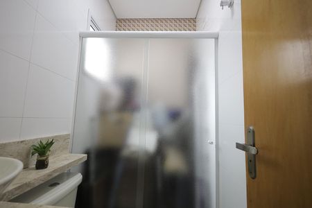 Apartamento à venda com 104m², 2 quartos e 2 vagas Apartamento à venda com 104m², 2 quartos e 2 vagasBanheiro 1