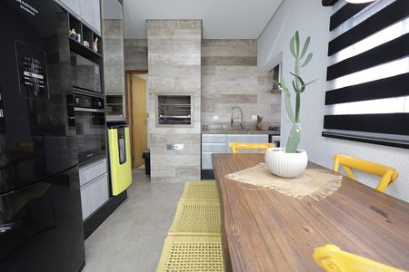 Apartamento à venda com 104m², 2 quartos e 2 vagas Apartamento à venda com 104m², 2 quartos e 2 vagasCozinha Cobertura