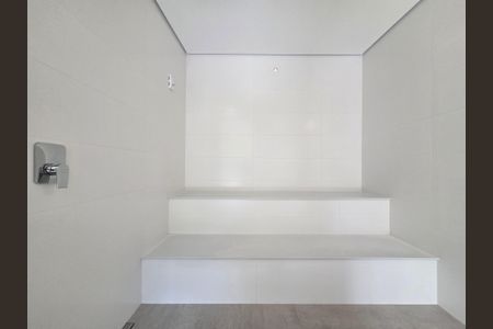 Casa à venda com 550m², 4 quartos e 4 vagasSauna