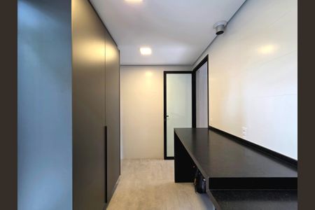 Casa à venda com 550m², 4 quartos e 4 vagasÁrea de Serviço