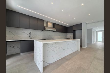 Casa à venda com 550m², 4 quartos e 4 vagasCozinha