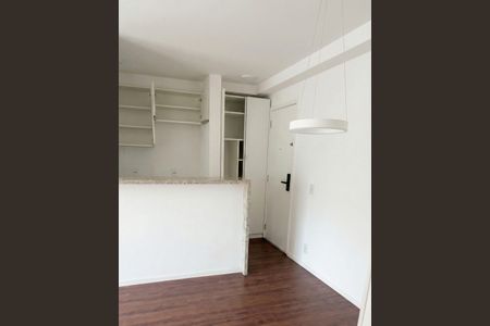 Sala de apartamento para alugar com 2 quartos, 62m² em Vila Isa, São Paulo