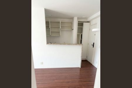 Sala de apartamento para alugar com 2 quartos, 62m² em Vila Isa, São Paulo