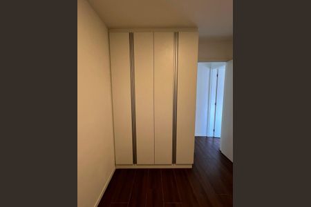 Quarto de apartamento para alugar com 2 quartos, 62m² em Vila Isa, São Paulo