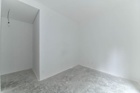 Apartamento à venda com 285m², 3 quartos e 3 vagas Apartamento à venda com 285m², 3 quartos e 3 vagasSuíte 2