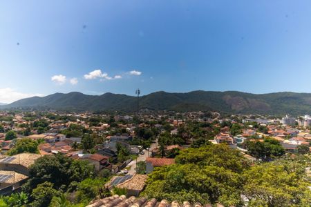 Casa à venda com 193m², 4 quartos e 3 vagas Casa à venda com 193m², 4 quartos e 3 vagasVista