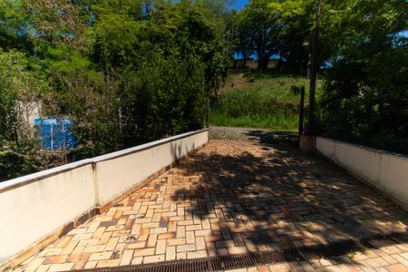 Casa à venda com 193m², 4 quartos e 3 vagas Casa à venda com 193m², 4 quartos e 3 vagasGaragem