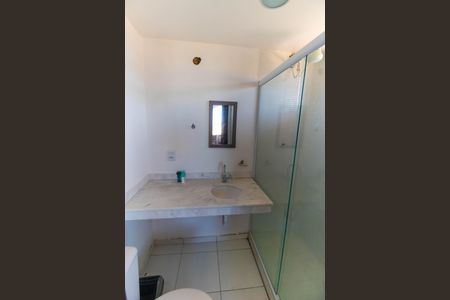 Casa à venda com 193m², 4 quartos e 3 vagas Casa à venda com 193m², 4 quartos e 3 vagasBanheiro da Suíte Externa