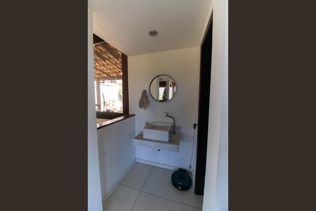 Casa à venda com 193m², 4 quartos e 3 vagas Casa à venda com 193m², 4 quartos e 3 vagasLavabo