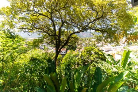 Casa à venda com 193m², 4 quartos e 3 vagas Casa à venda com 193m², 4 quartos e 3 vagasVista da Suíte 1