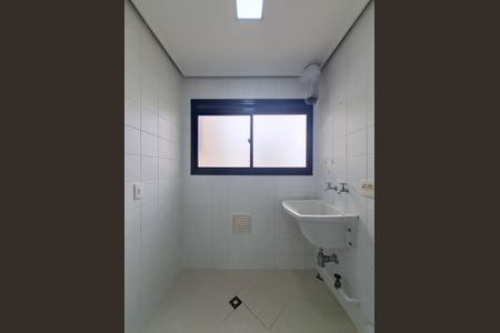 Apartamento à venda com 70m², 3 quartos e 2 vagas Apartamento à venda com 70m², 3 quartos e 2 vagasÁrea de Serviço