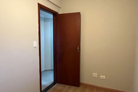 Apartamento para alugar com 90m², 3 quartos e 1 vagaQuarto 2