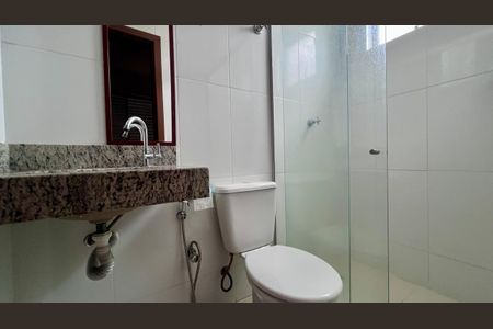 Apartamento à venda com 55m², 2 quartos e 2 vagasbanho