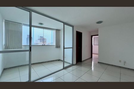 sala  de apartamento à venda com 2 quartos, 55m² em Ouro Preto, Belo Horizonte