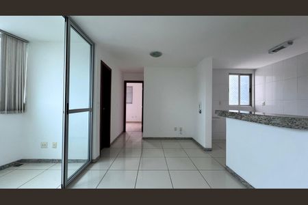 sala  de apartamento à venda com 2 quartos, 55m² em Ouro Preto, Belo Horizonte