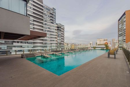 Studio à venda com 31m², 1 quarto e 1 vagaPiscina