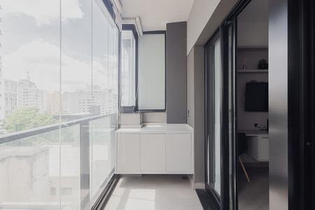 Varanda de kitnet/studio à venda com 1 quarto, 31m² em Pinheiros, São Paulo