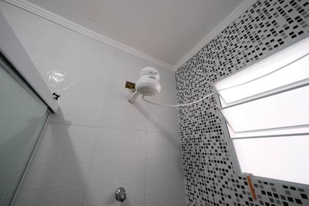 Casa de condomínio à venda com 71m², 2 quartos e 2 vagasBanheiro